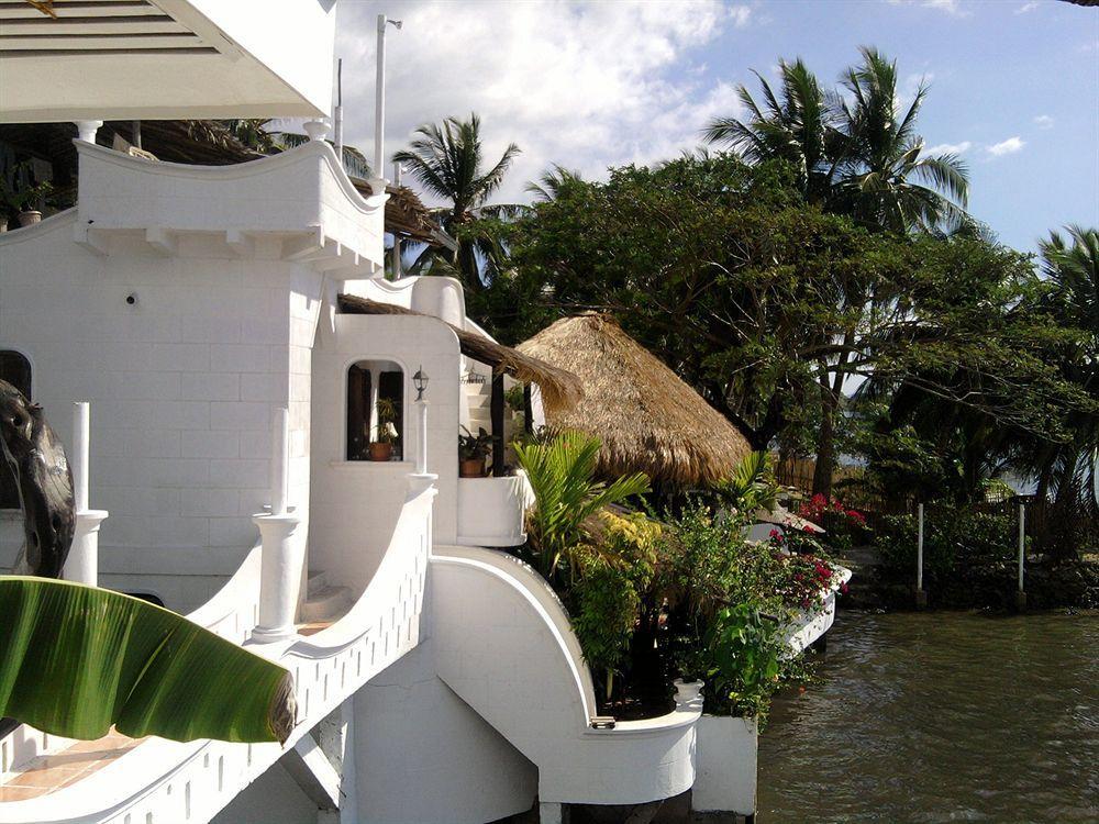 Pierhouse Lodging Бусуанга Экстерьер фото