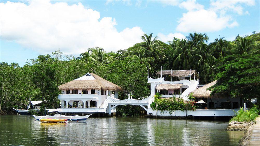 Pierhouse Lodging Бусуанга Экстерьер фото